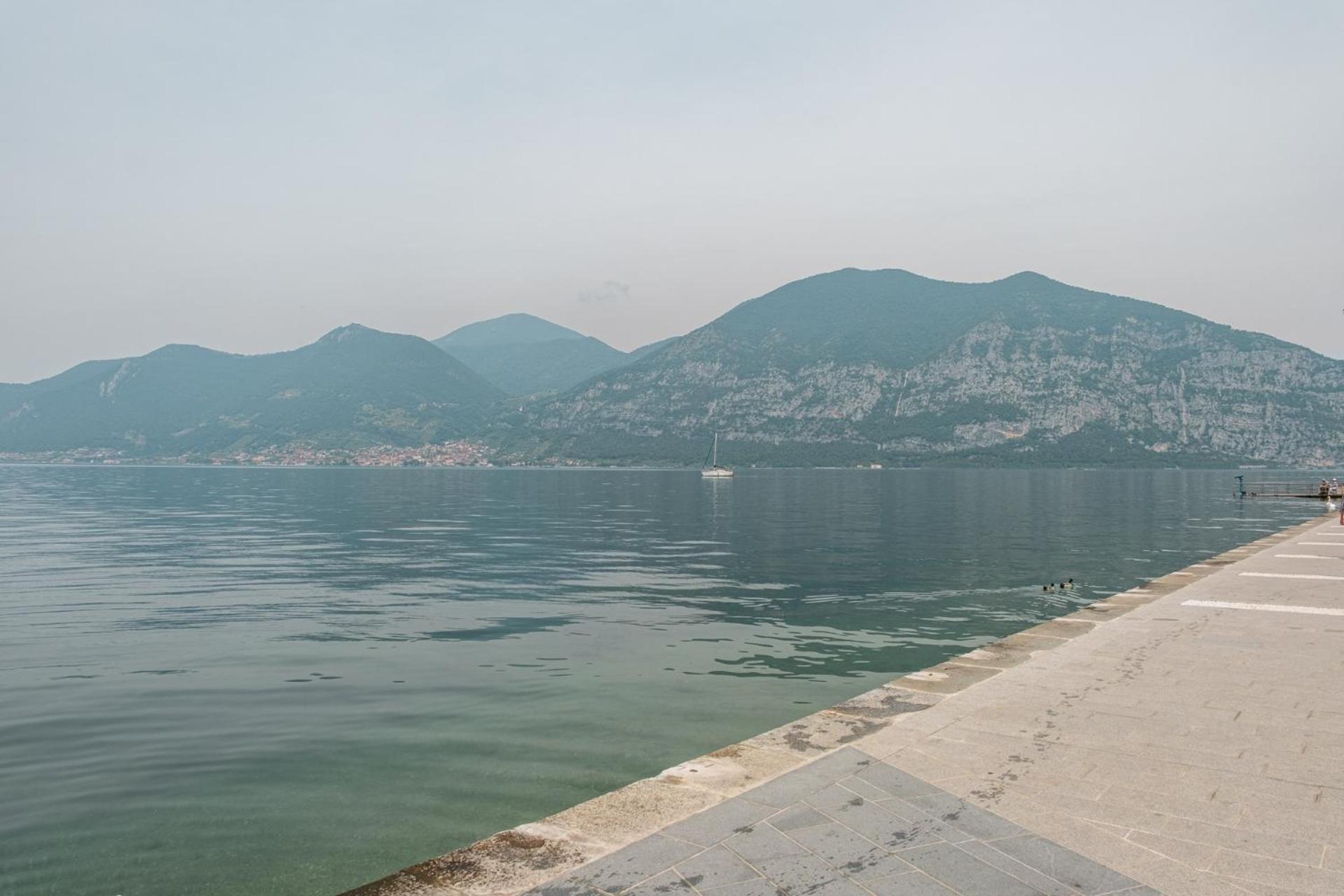 Angelina'S B House Apartment Iseo Exterior photo